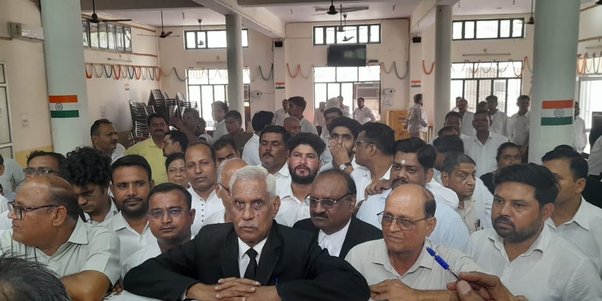34 advocates filed nomination for 20 posts of District Bar