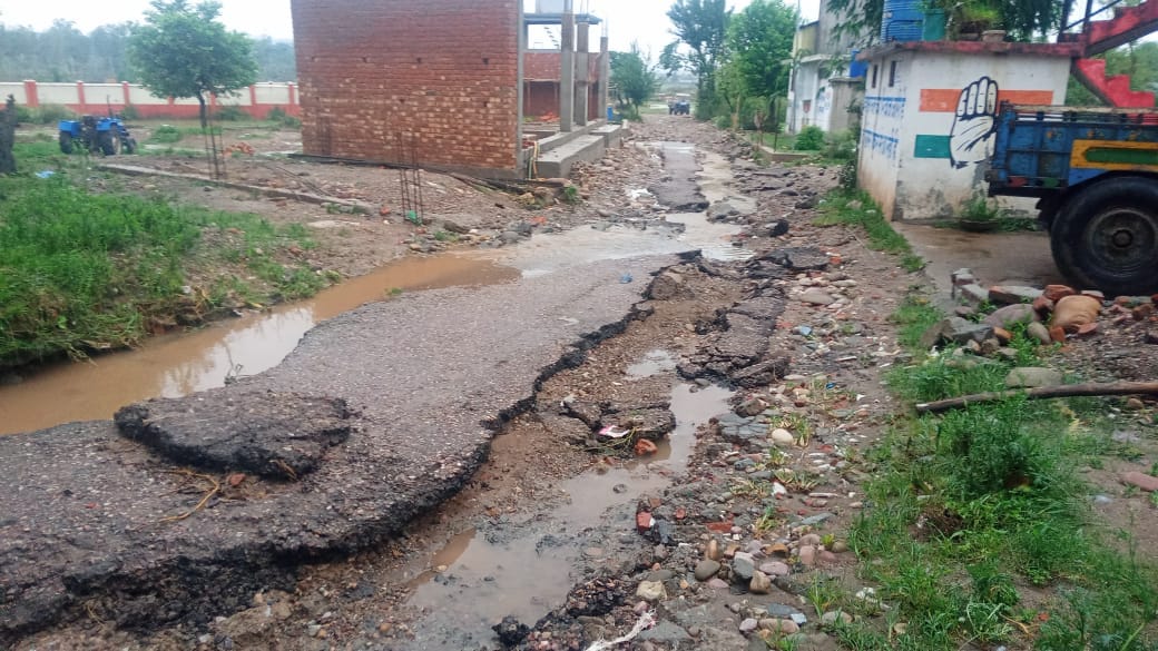 Rain water entered shops and houses in Batail