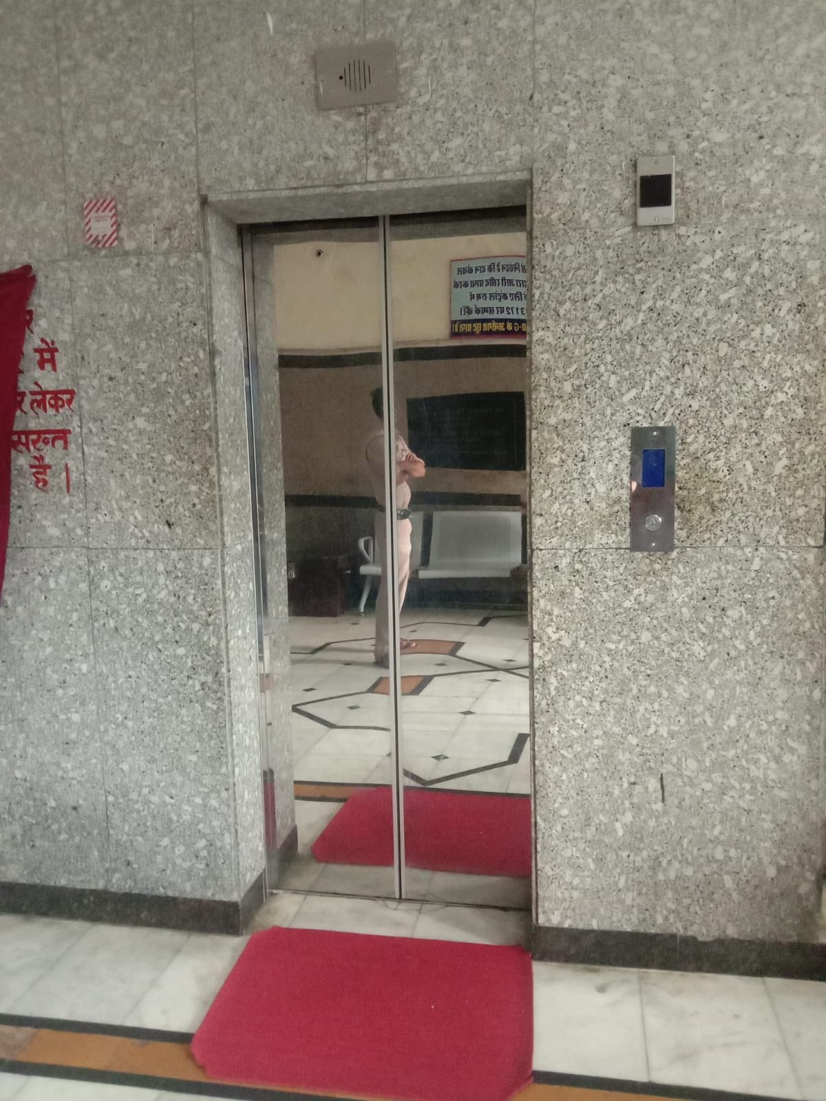 Chintpurni temple lift broken, elderly and disabled devotees worried