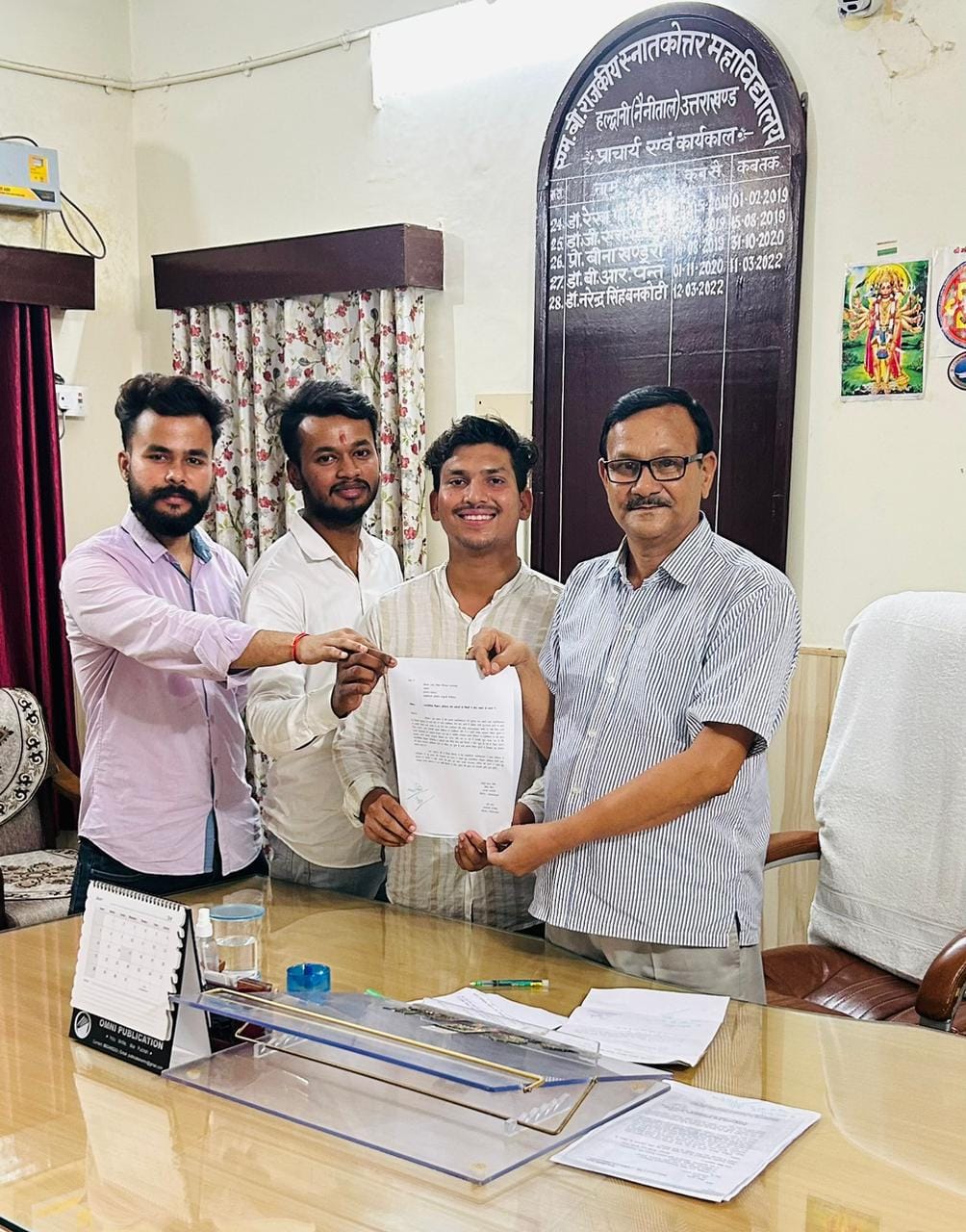 Demand to increase seats in Political Science, History and English