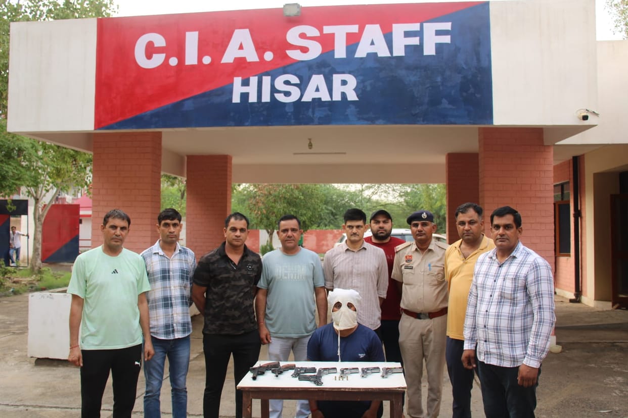 Weapons were brought from Madhya Pradesh for Rs 2 lakh 15 days ago to create terror and terror.