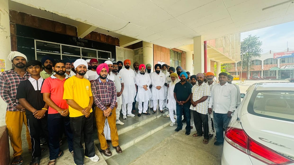 The matter of stopping the construction of Gurdwara Sahib reached the court of Haryana Committee and Deputy Commissioner.