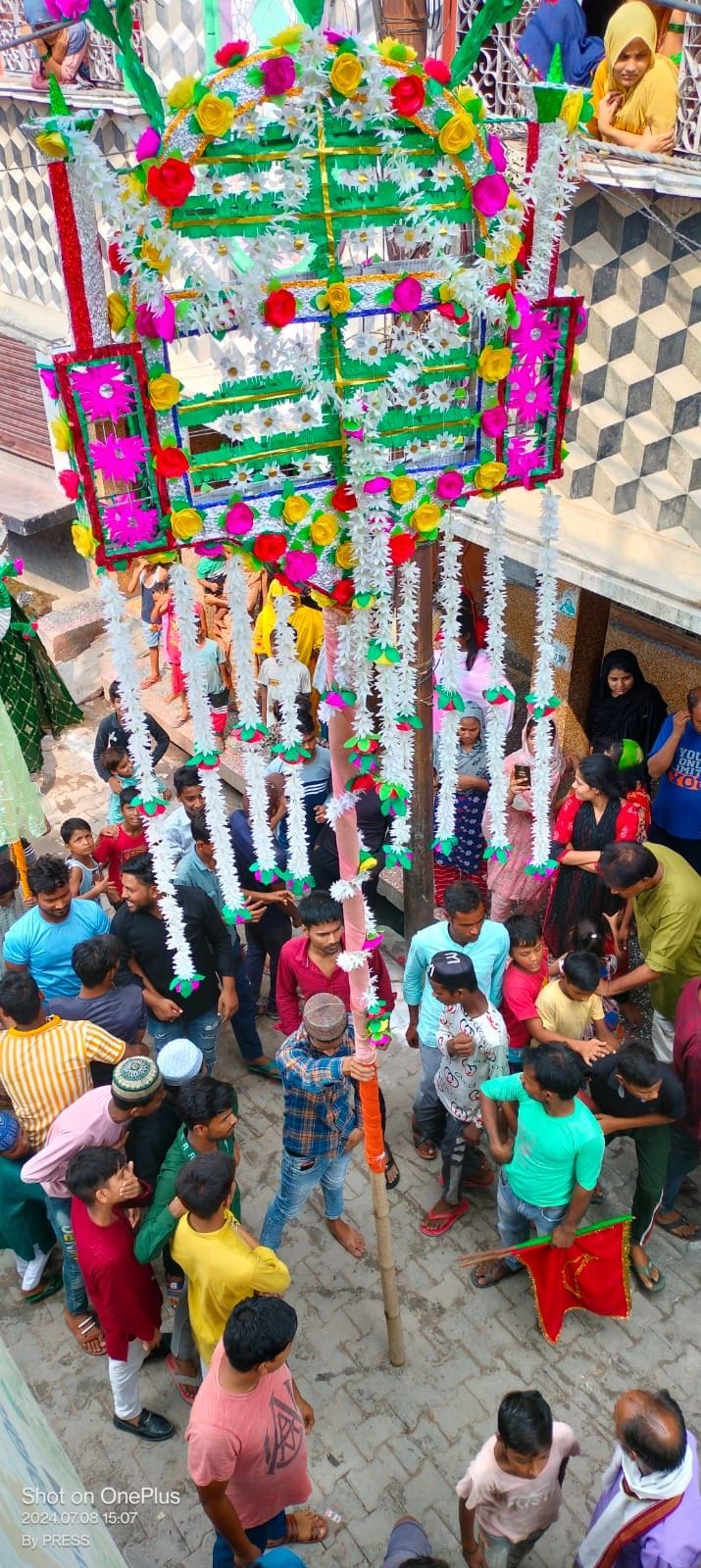 A procession of Alam was taken out on the first date of Moharram.