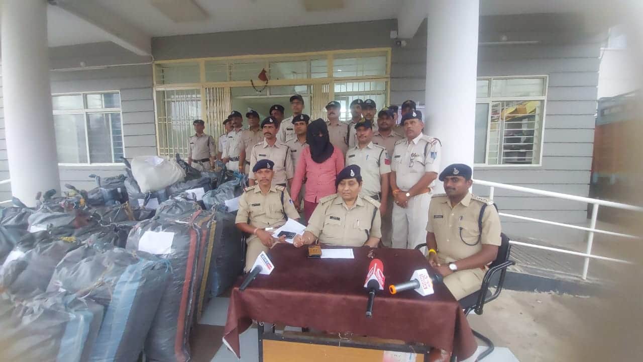 डोडा चूरा और आरोपी