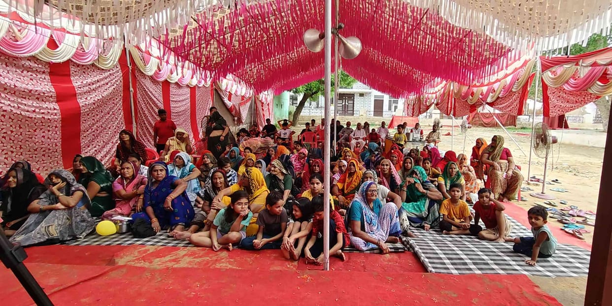 Narrated the incident of Govardhan Puja in Shrimad Bhagwat Katha.