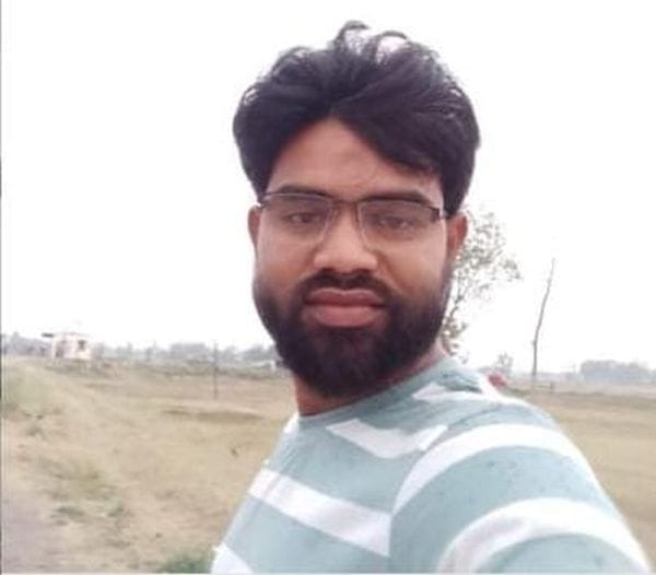 Railway worker died due to electrocution after entering water