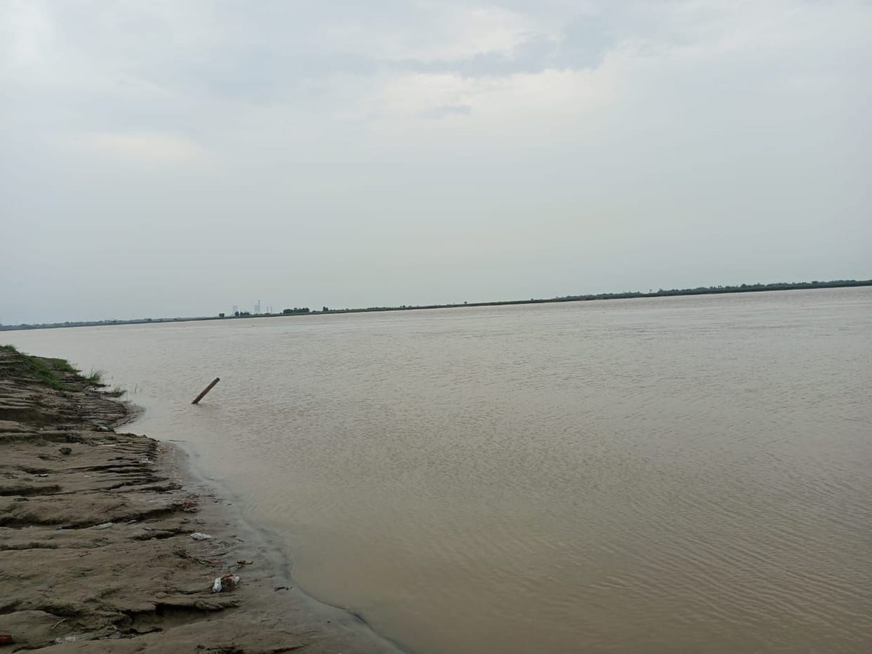 Saryu's water level rises further, many villages in danger