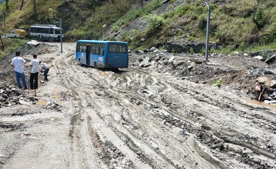 Rain, Taklech-Nogli road bad, people worried
