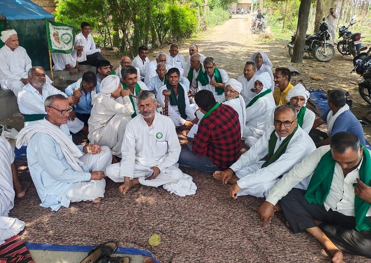 Farmers started protesting to solve electricity problem