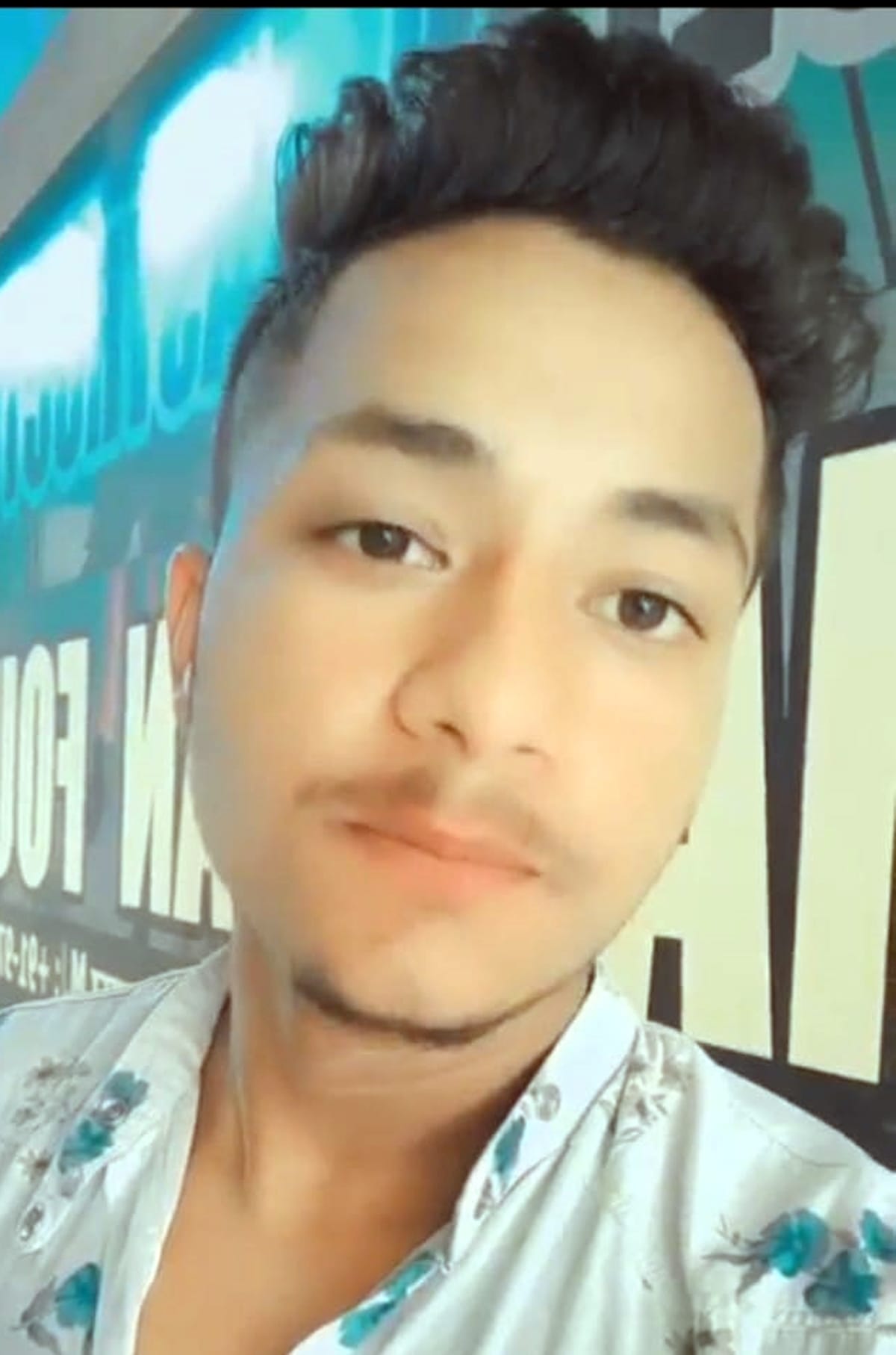 Bike lost balance, a young man died after falling