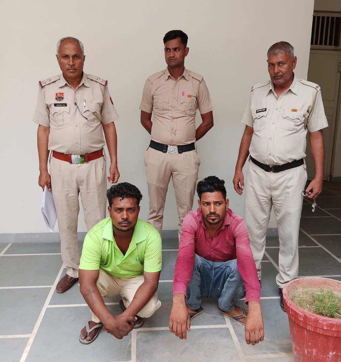 Two accused of stealing battery from car arrested