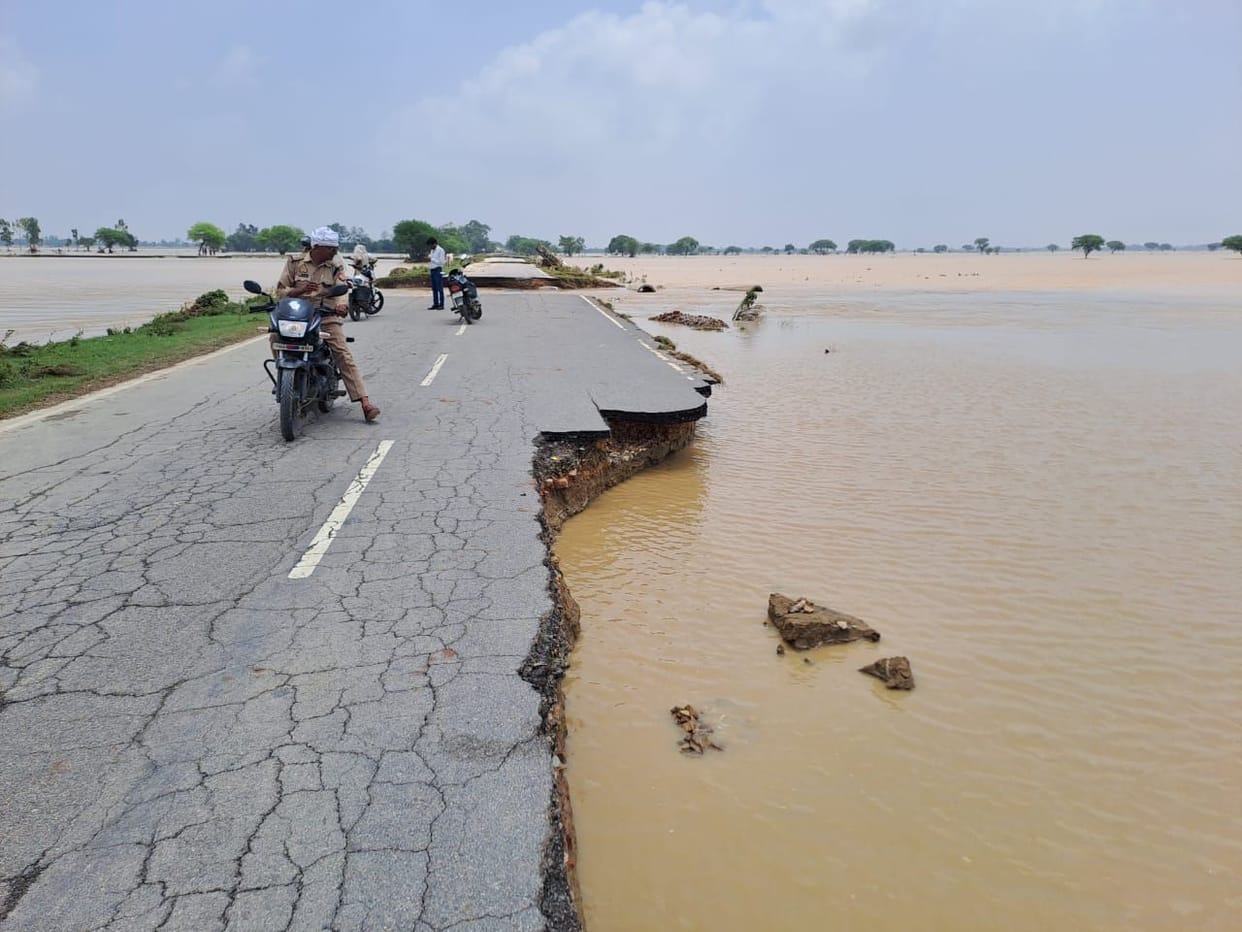 It decreased in Jamunaha but Rapti swelled in Ikouna
