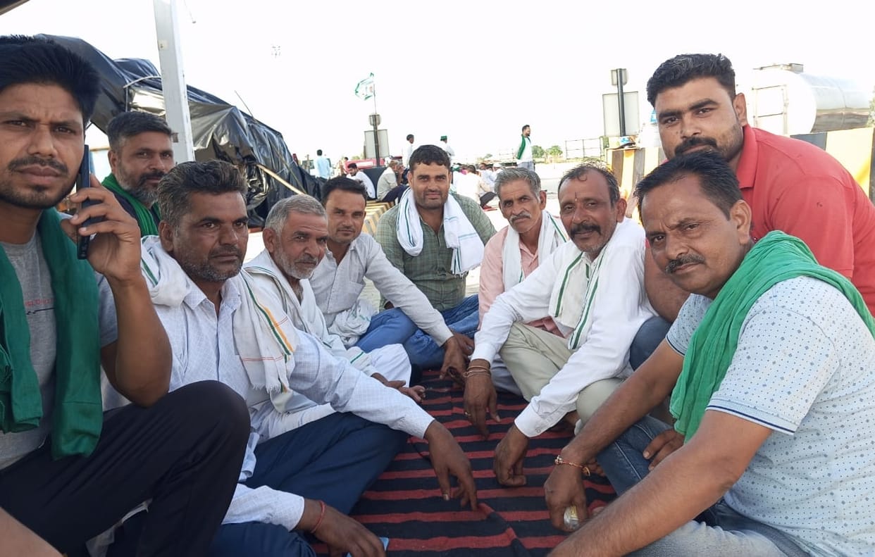 Seven days have passed, farmers are adamant on Bhandara toll plaza