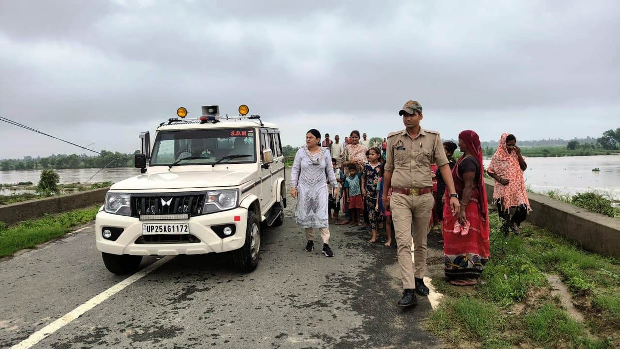 Farmers' crops drown after rain, demand to open culvert