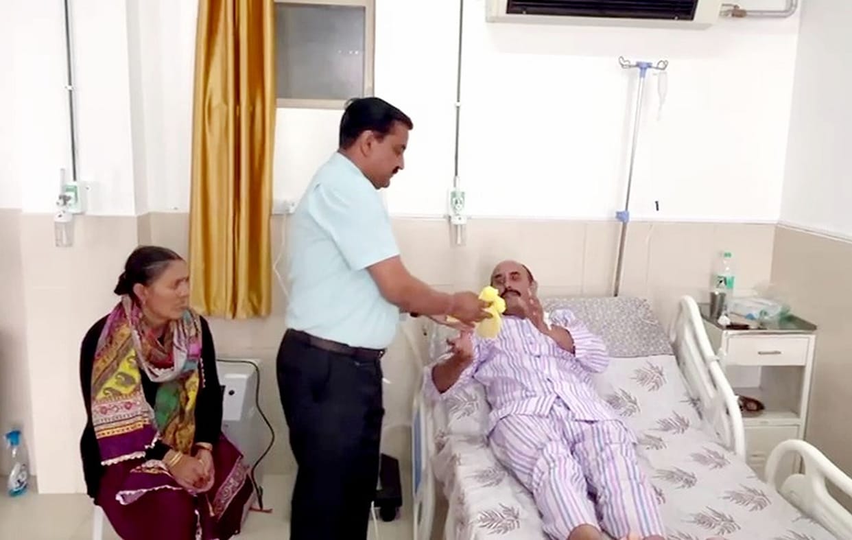 Fruits distributed to patients in Dalhousie Hospital