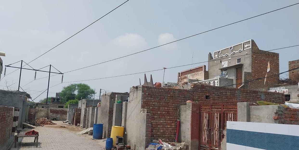 High tension.... Villagers in Safakhedi are living under the shadow of death