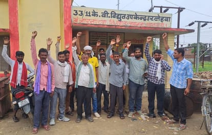 Angered by the working behavior of SDO, contract electrical workers boycotted work.