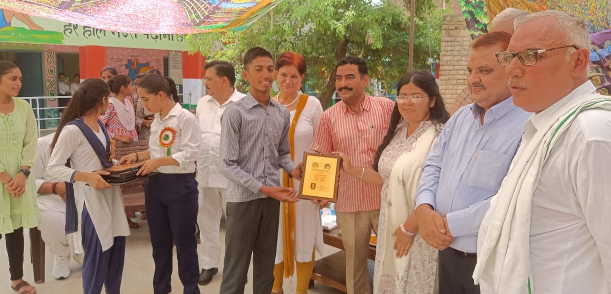 Village's daughter Vinita who became HCS was honored