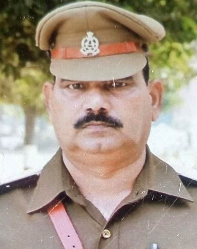 Danpur outpost incharge arrested red handed while taking bribe of ten thousand rupees