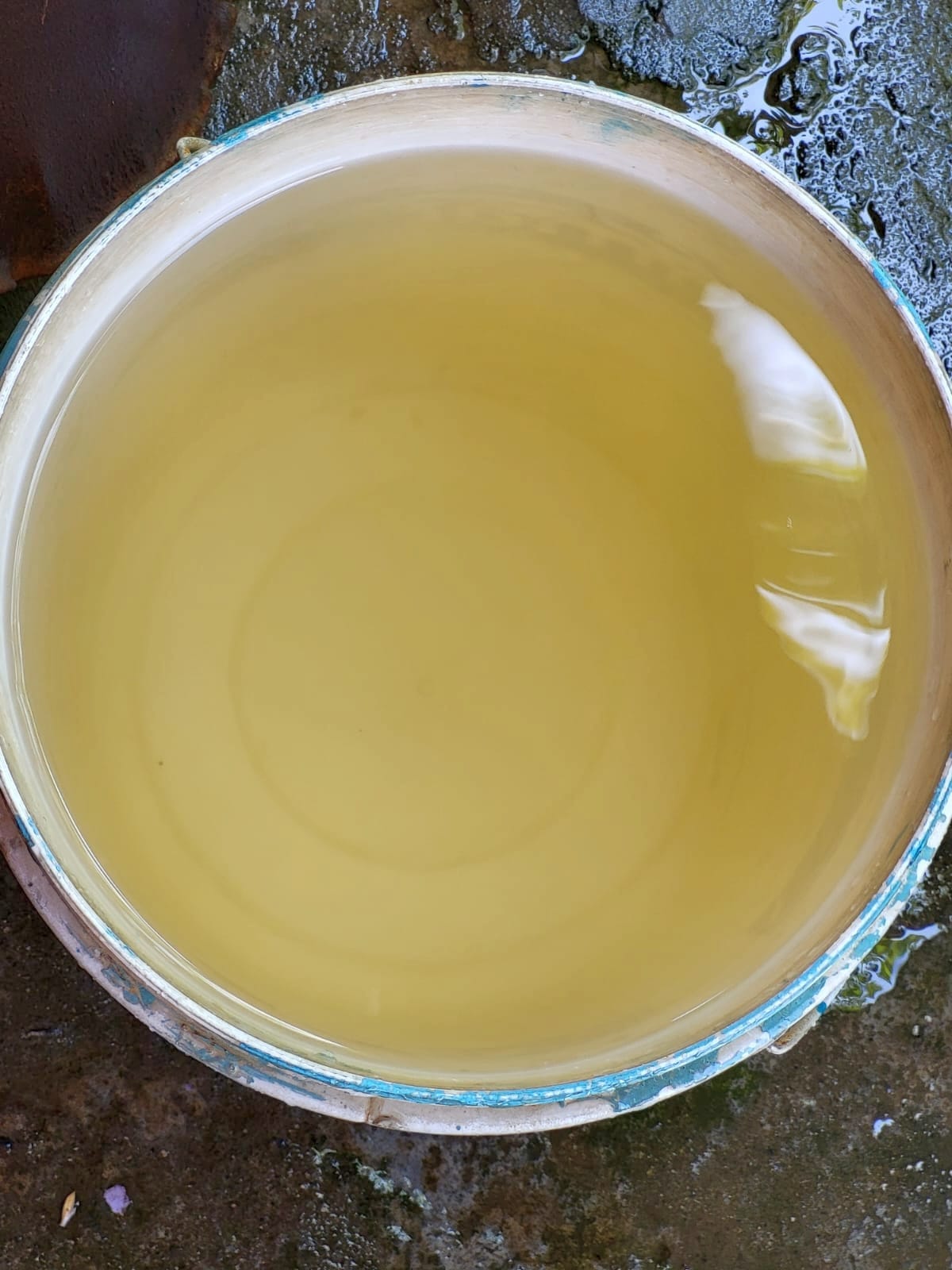 Dirty water coming in the taps of Puid Panchayat
