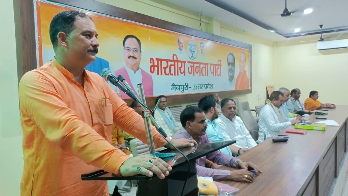 Show cause notice issued to Tehsildar Sadar