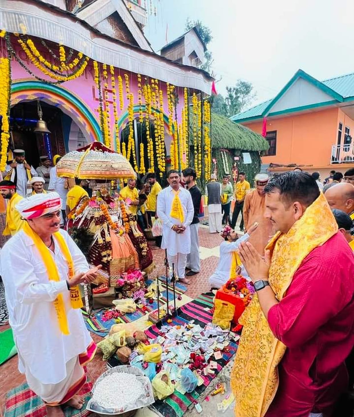 Dev Bhangarohi reached new store after two hundred years