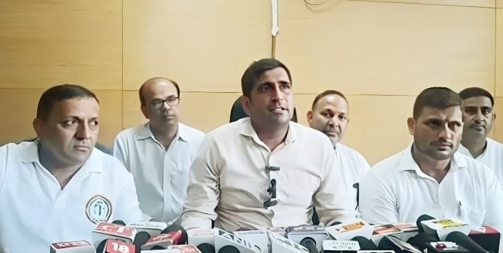 The Clerical Association Welfare Society has accused the government of ignoring their demands.