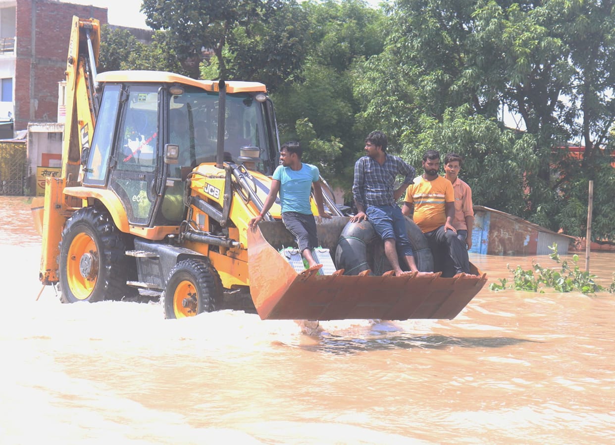 Due to the decrease in flood water in Garra river, waterlogging in colonies has reduced