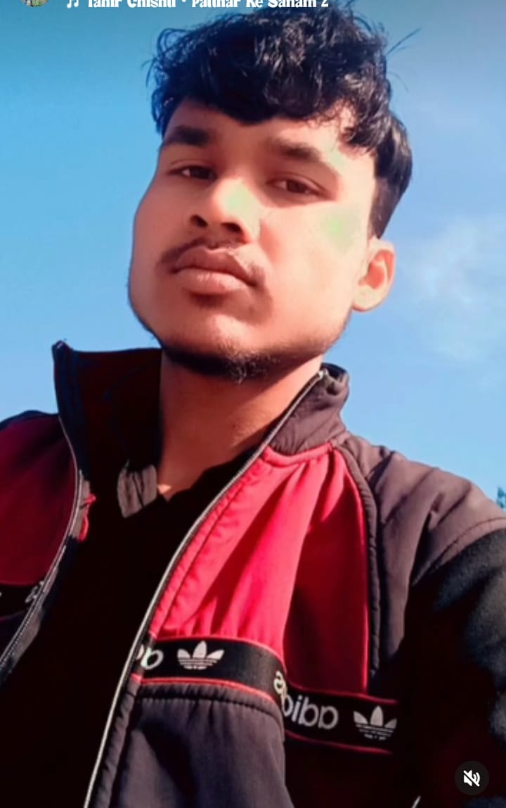 The youth injured in the accident died during treatment