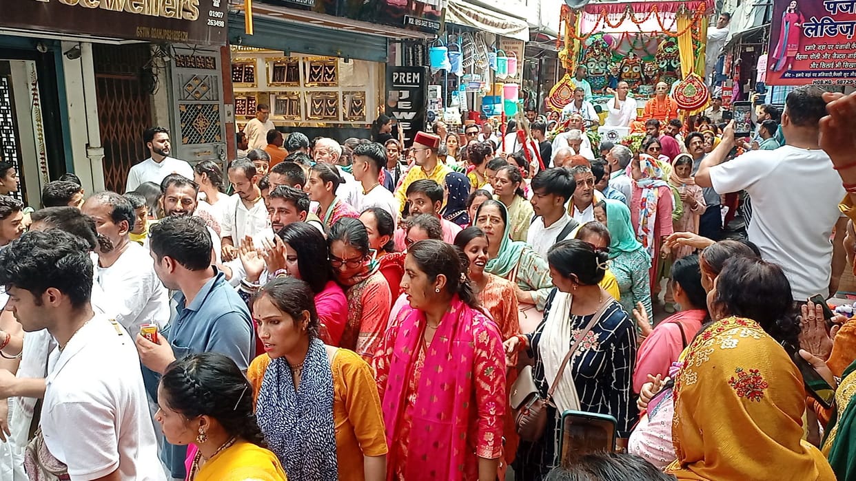 Rath Yatra of Lord Jagannath taken out in Darnagar