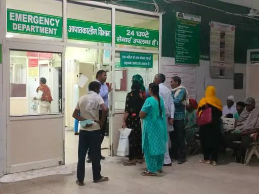 Doctors are on strike for three hours today, come for treatment thoughtfully