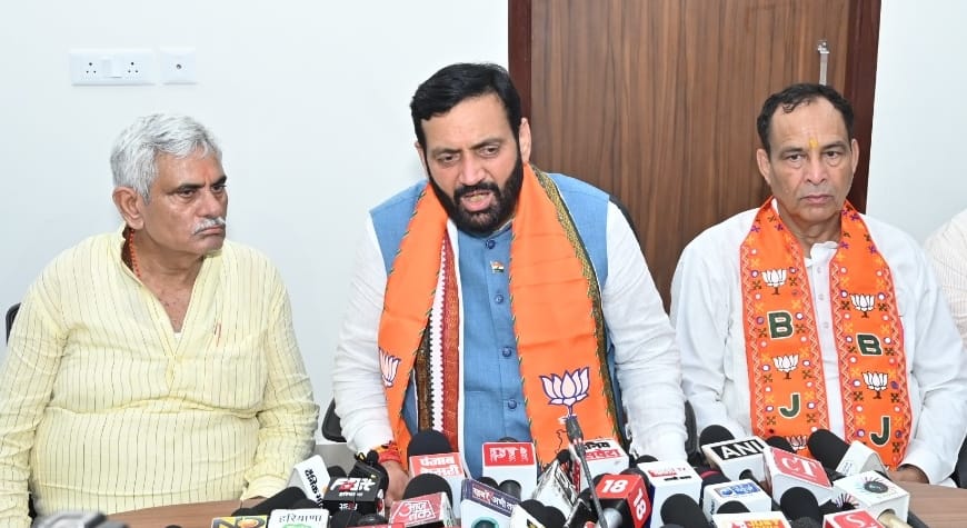 CM hits back at Hooda, says crime was more during Congress rule, FIR was not registered