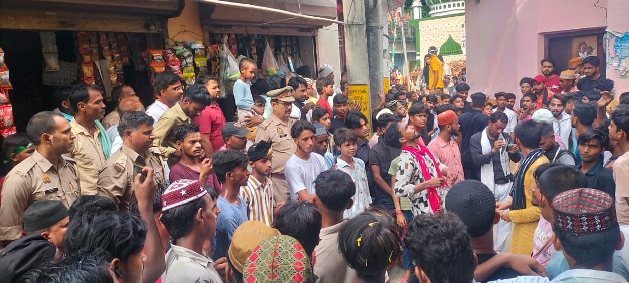 DJ was removed from Mehndi procession, event was held after hours