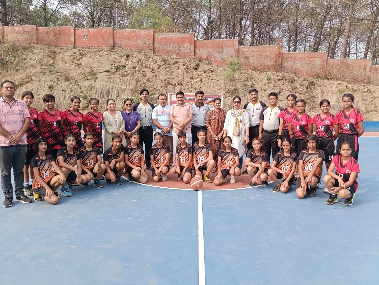 Dominance of PMShri Kendriya Vidyalaya Hamirpur in sports competition