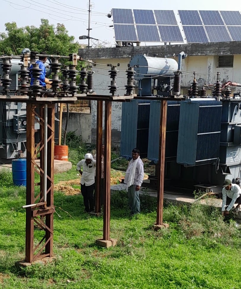 There was power crisis in many areas from morning till evening