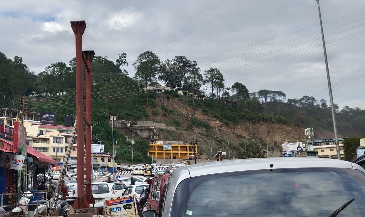 walk slowly in dharampur

Construction of foot over bridge