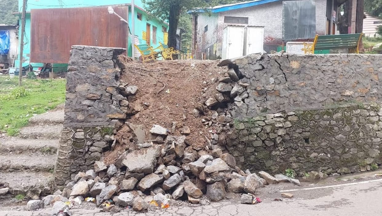 A corner of the park collapsed within a month
