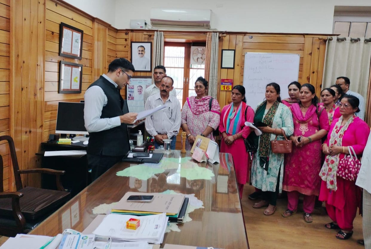 Retirement age of Anganwadi workers should be increased to 65 years