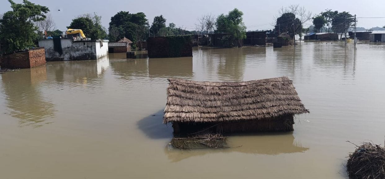 Stagnant Rapti, descending old Rapti and rising Kuda river are wreaking havoc