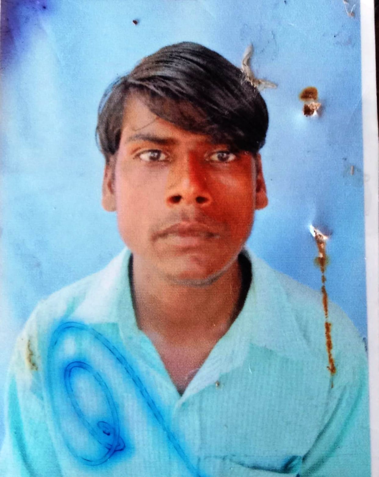 Dead body of a youth who had gone to collect fodder for animals found in the canal