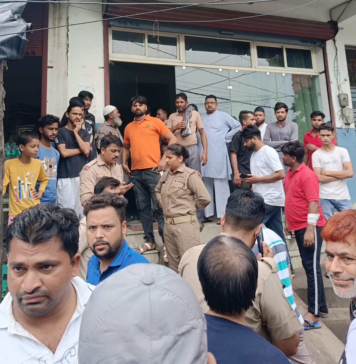 Newborn dies in private hospital, family members create ruckus