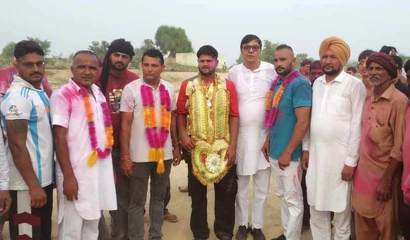 International Kabaddi player returned from Malaysia given grand welcome