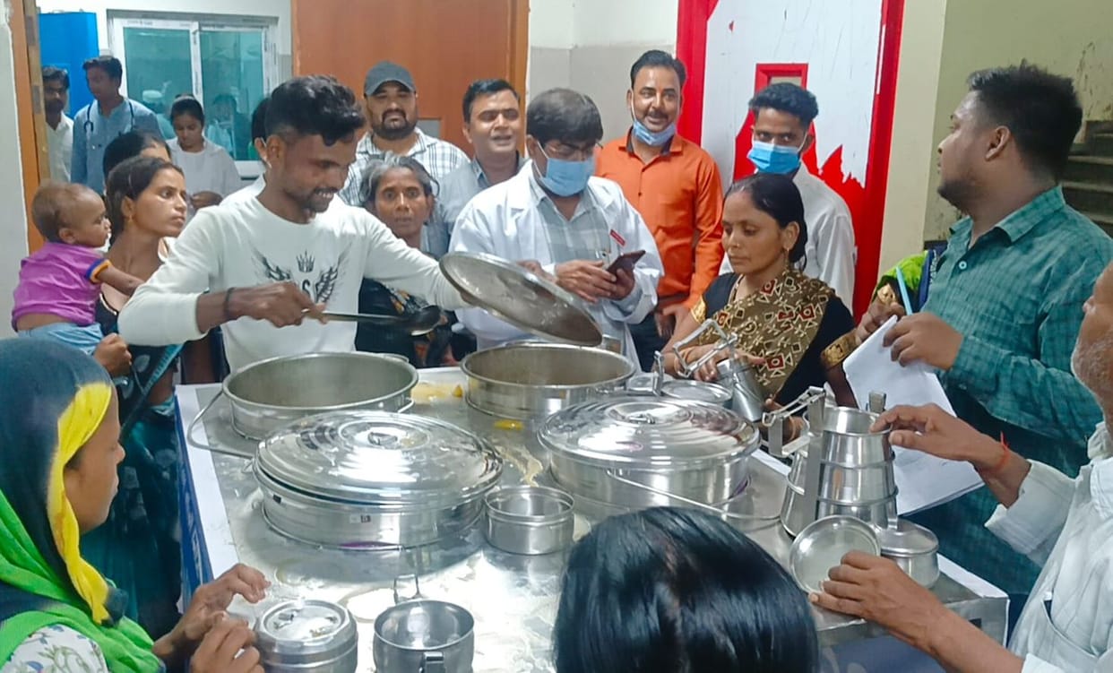 Admitted patients will get hot food on their beds