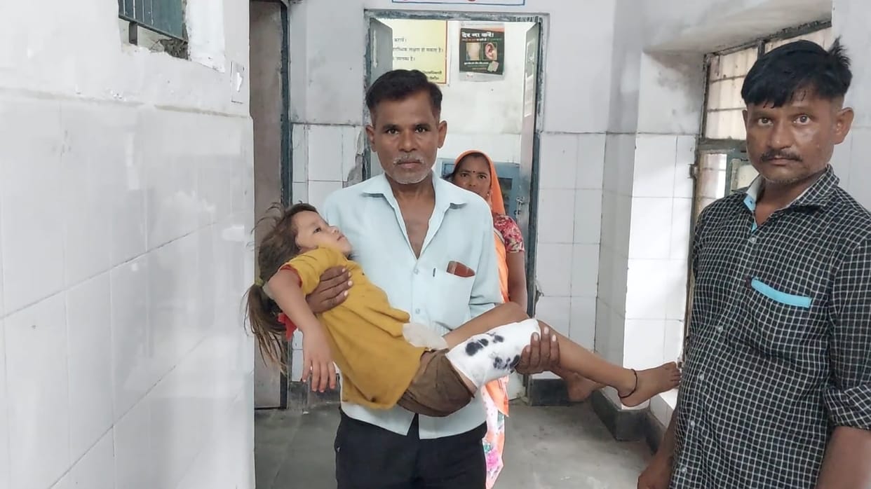 The father kept wandering to get the anti-rabies vaccine at the CHC