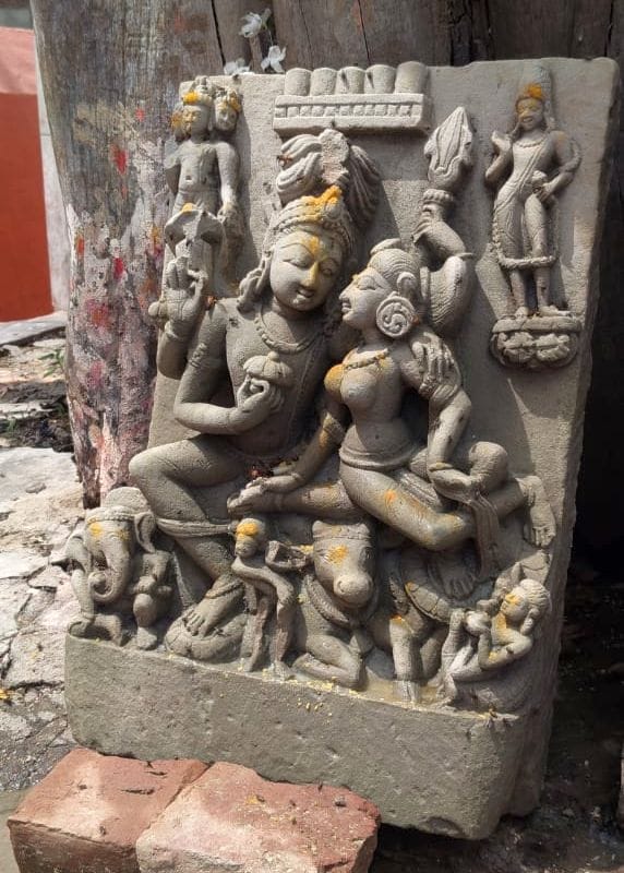 Ancient statue found from the foundation of Maa Jharkhandi temple