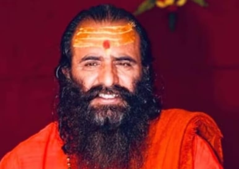 Akhara Parishad: Chaos erupts in top body of saints ahead of Mahakumbh, trustee of Ram Janmabhoomi overturns