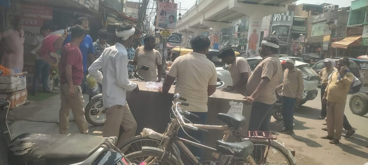 Encroachment removed from markets, road appeared wide