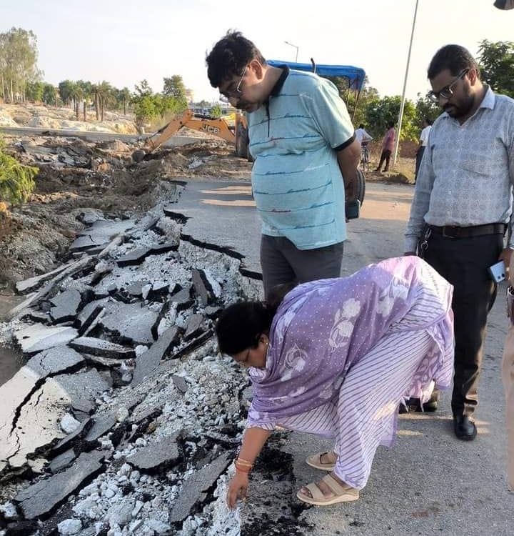 Mayor did not find the road as per standard, summoned Chief Engineer