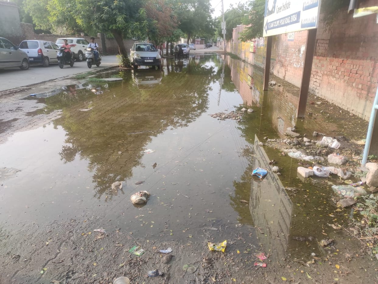 Rain water remained stuck at many places in Sirsa city for the second day.