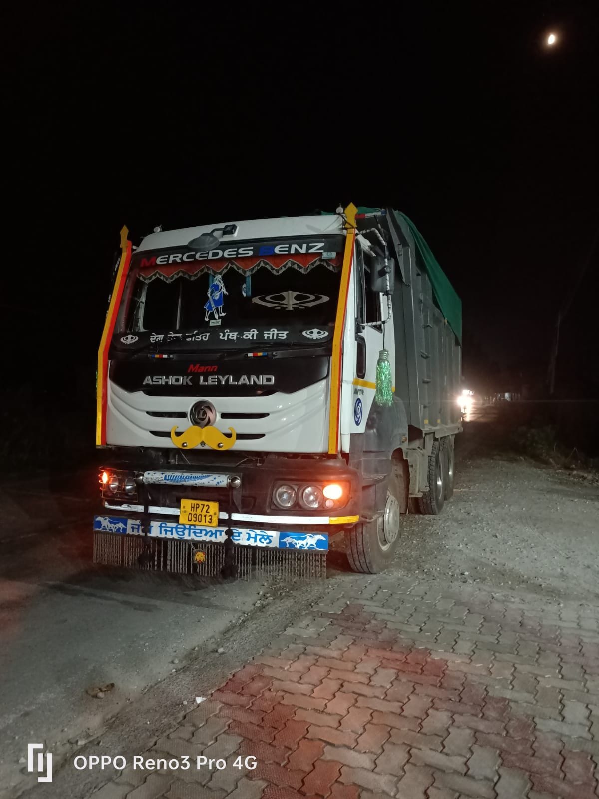 Three illegal tippers and two caught
